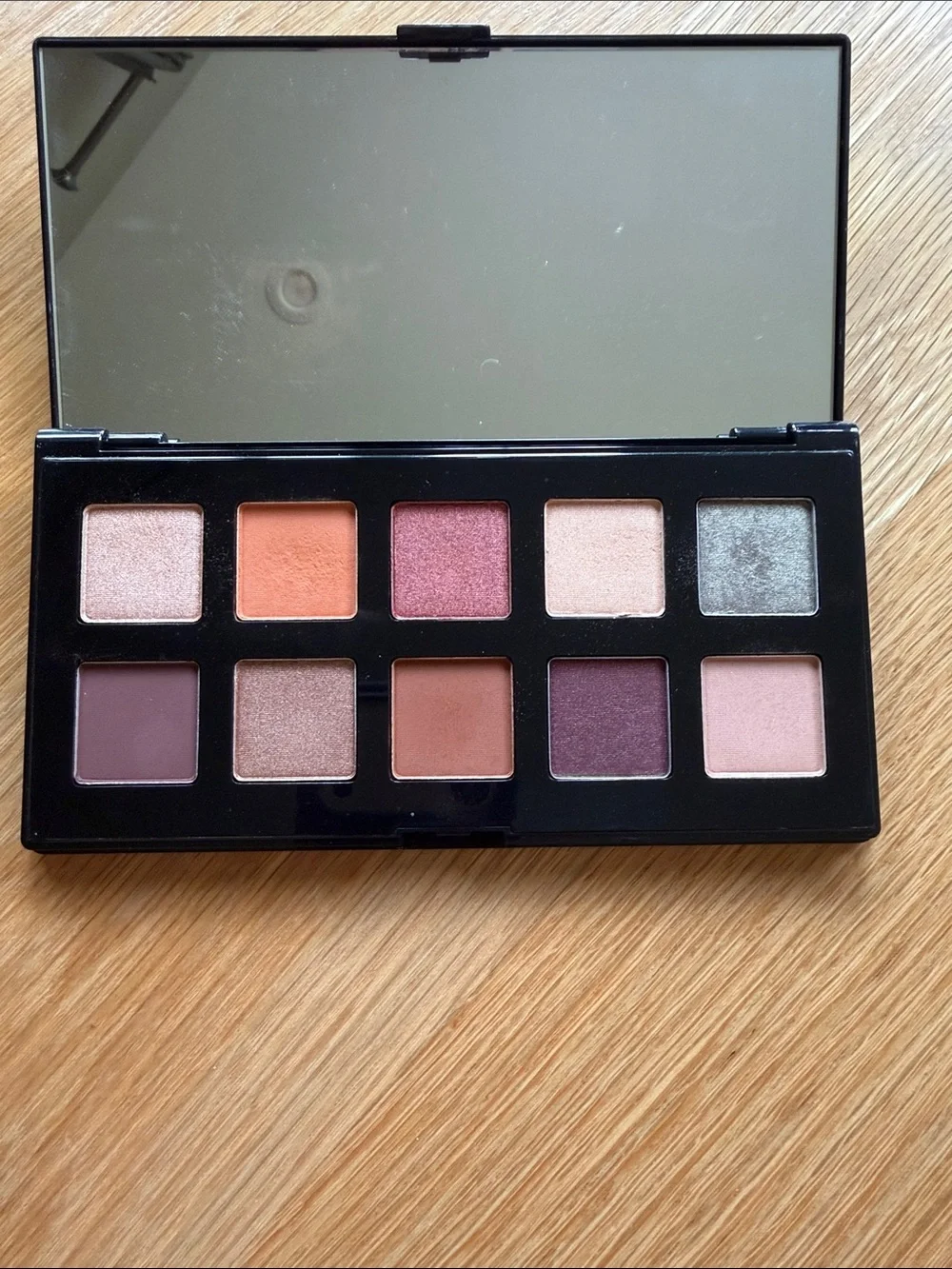 Lot of 4 makeup palettes, Brand New! Ulta, NYX, and essence